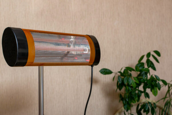 Heat Lamps and Heat Strips