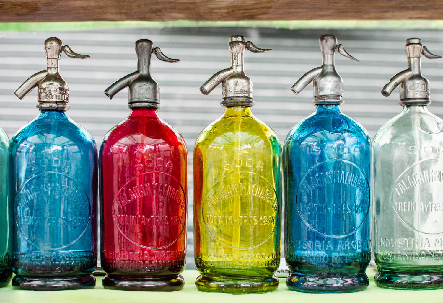Growlers and Beer Containers - Image 2